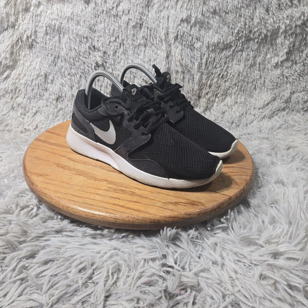Nike Kaishi Womens Black Lightweight Lace Up Running Sneaker Size 7.5-8 Lace Ups